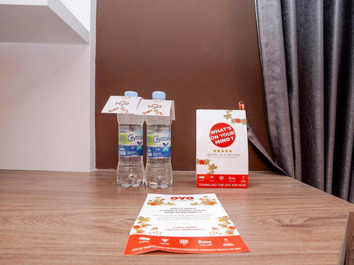 Oyo 747 Cipunegara Residence Surabaja Zewnętrze zdjęcie